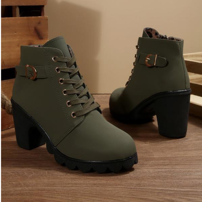 Zyrah | Orthopedic Boots