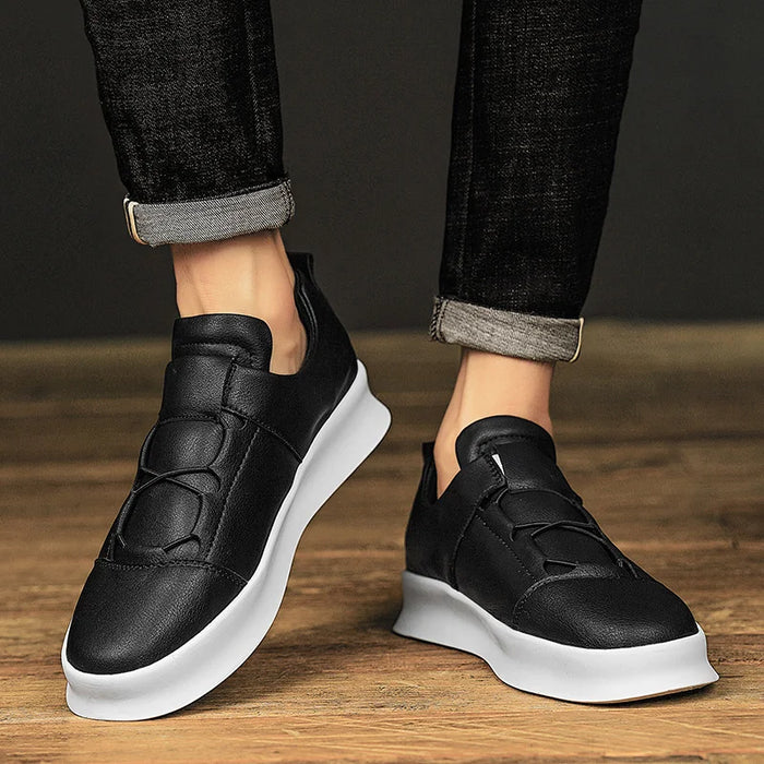 Men's Low-Top Leather Sneakers with Lace-Up Front